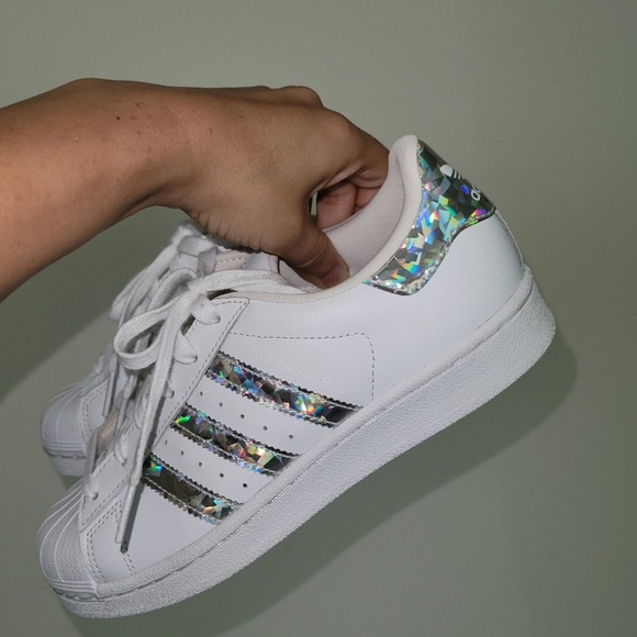 RARE Adidas Superstar J Shell Toe Tennis Sneakers, youth size 4 (women's… - Picture 11 of 15